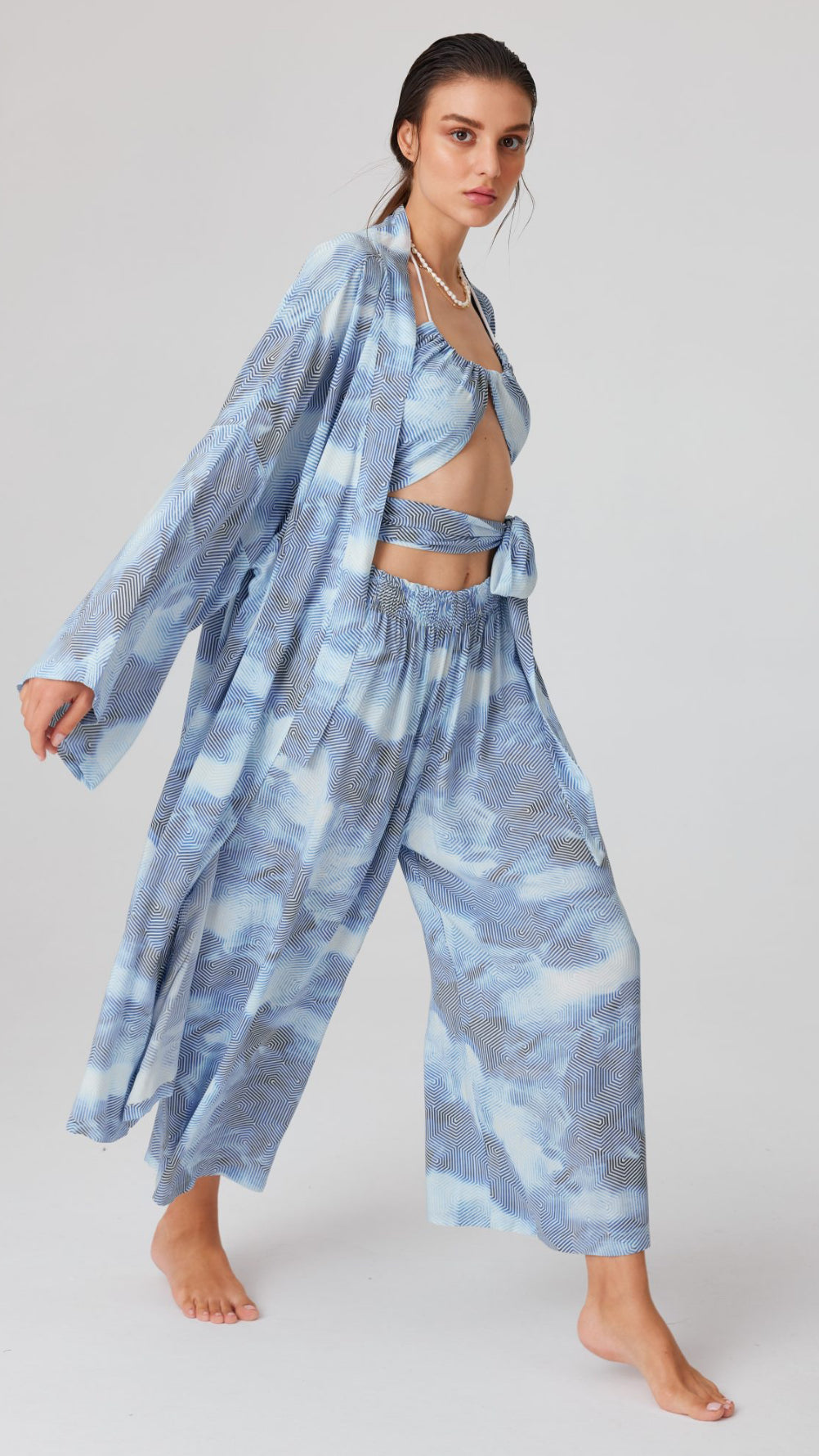Vegan silk kimono