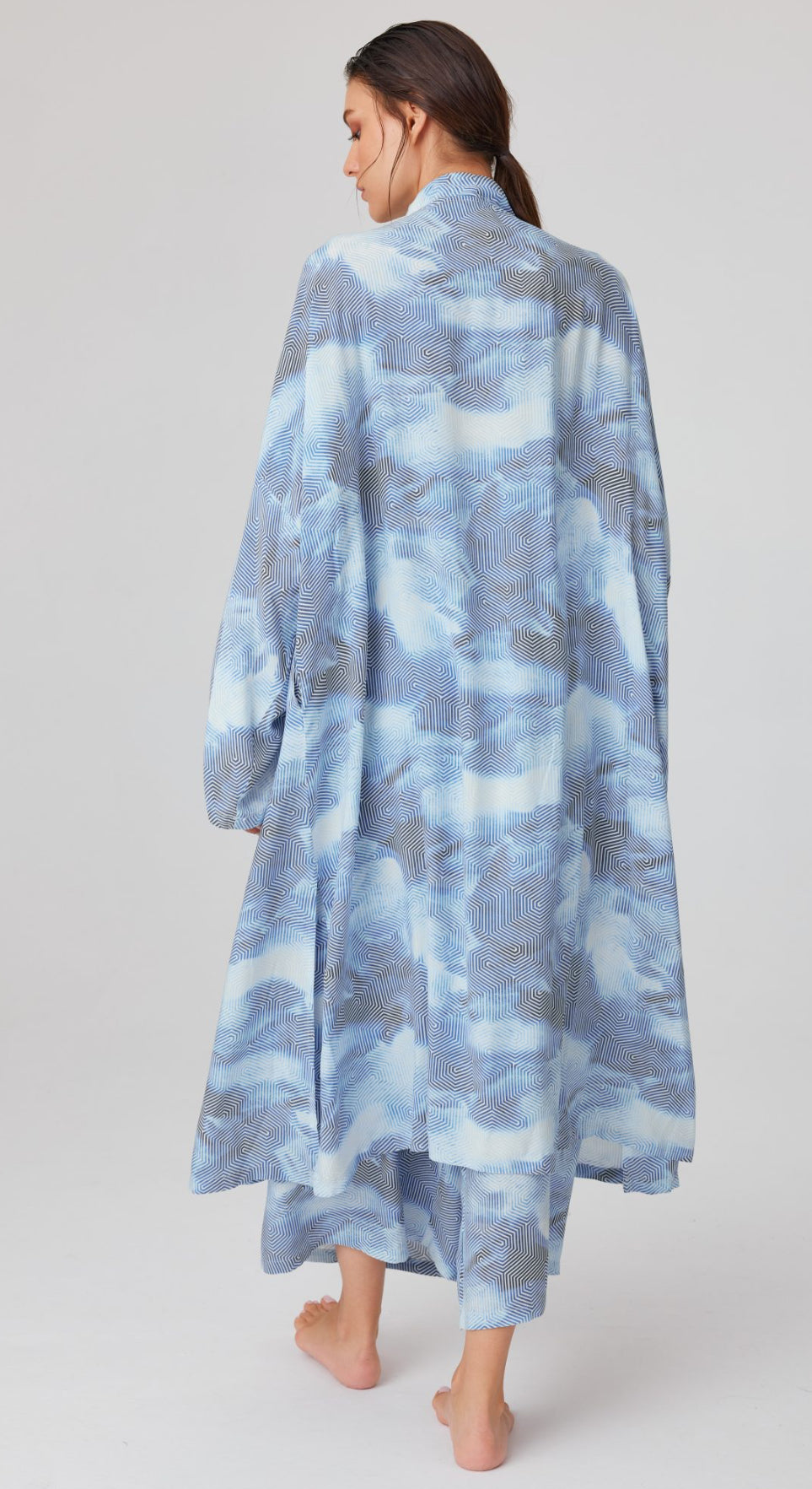 Vegan silk kimono